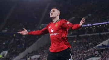 وكيل سيسكو يوجه رسالة حاسمة إلى إدارة مانشستر يونايتد بشأن موكله